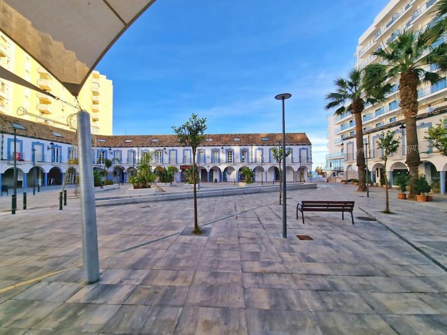 Encantador Duplex Para 6 A 1 Minuto De La Playa Benalmádena Esterno foto