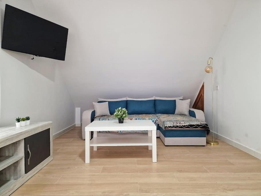 Encantador Duplex Para 6 A 1 Minuto De La Playa Benalmádena Esterno foto