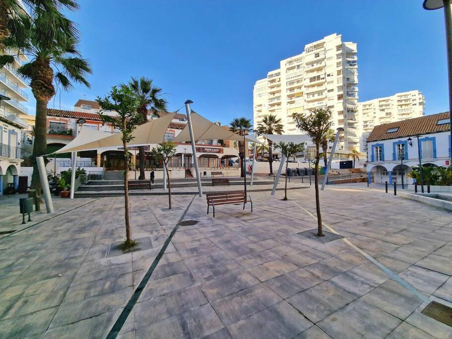 Encantador Duplex Para 6 A 1 Minuto De La Playa Benalmádena Esterno foto