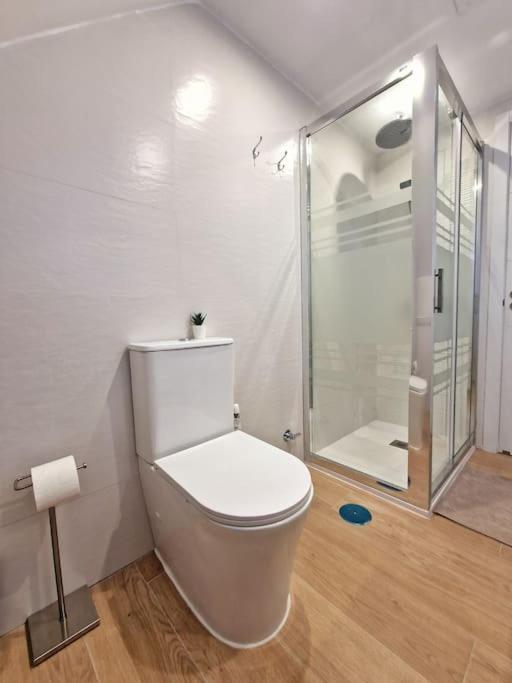 Encantador Duplex Para 6 A 1 Minuto De La Playa Benalmádena Esterno foto